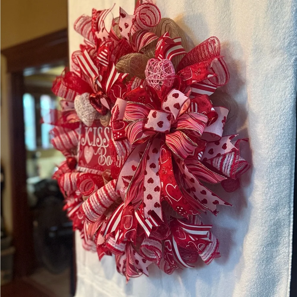 ❤️ Valentine Kissing Booth Wreath | Red & Pink Heart Door Decor | Handmade
